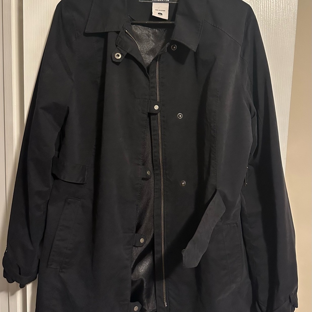 Columbia Women's Utility Jacket in Black